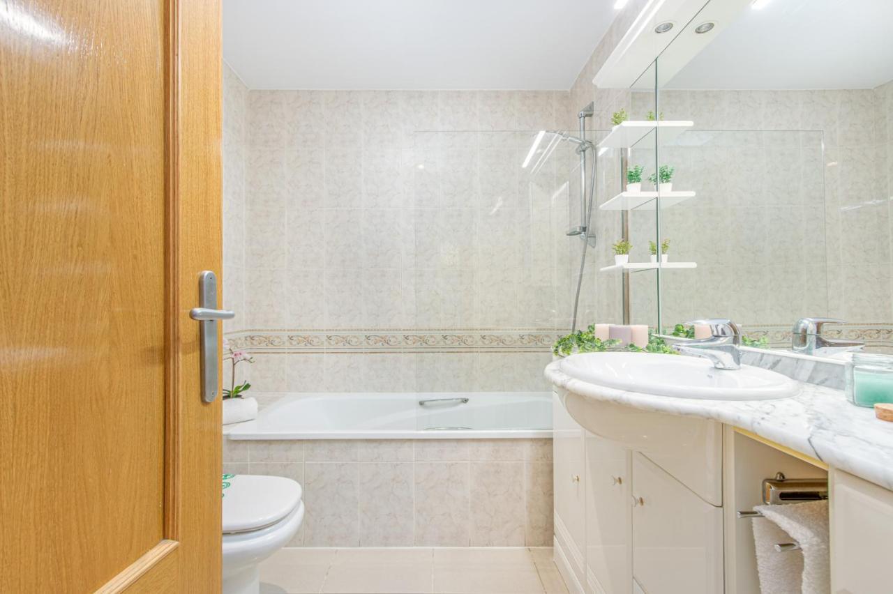 Badia De Roses 1 New Apartment Bagian luar foto